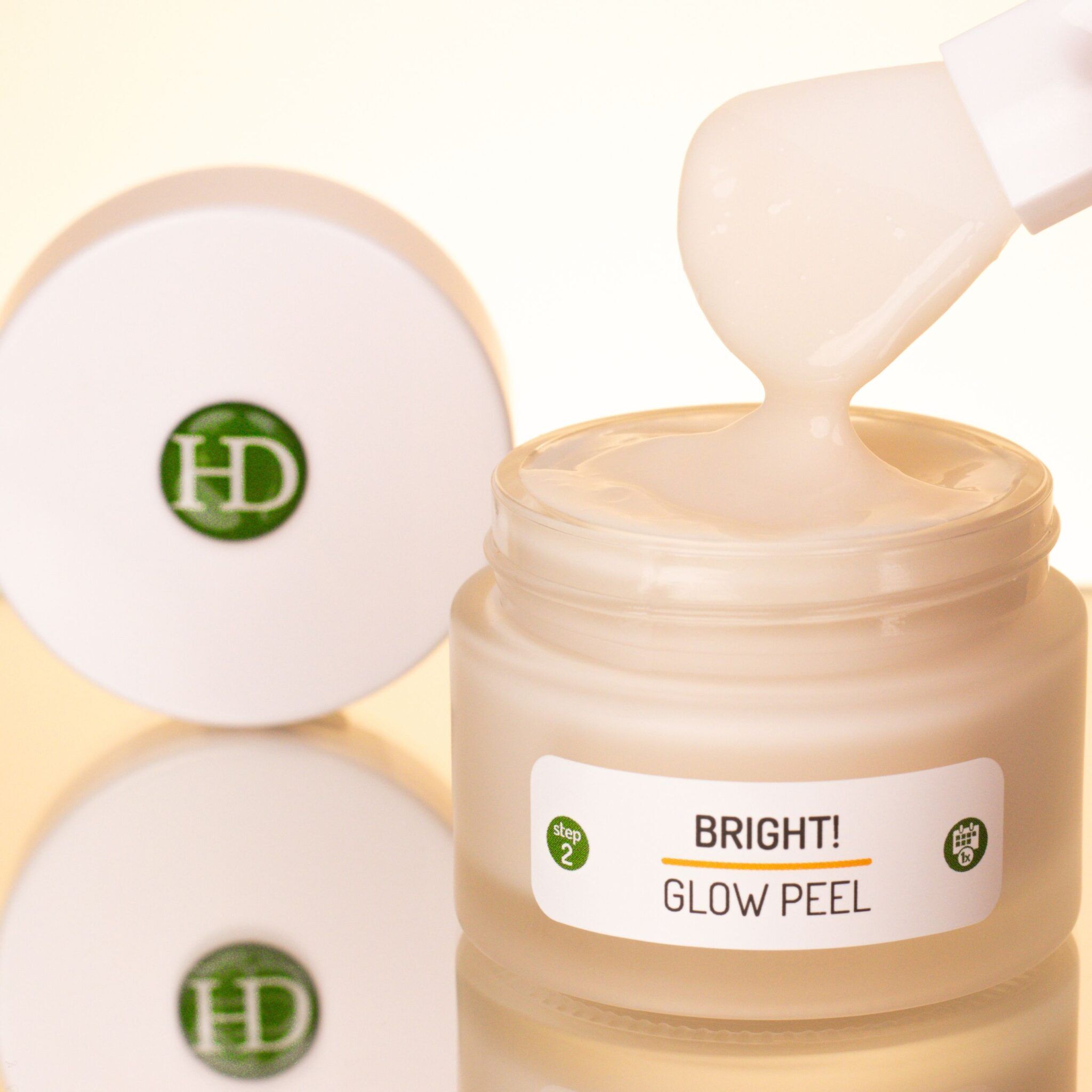 HighDroxy BRIGHT! Glow Peel Masker - Afbeelding 2